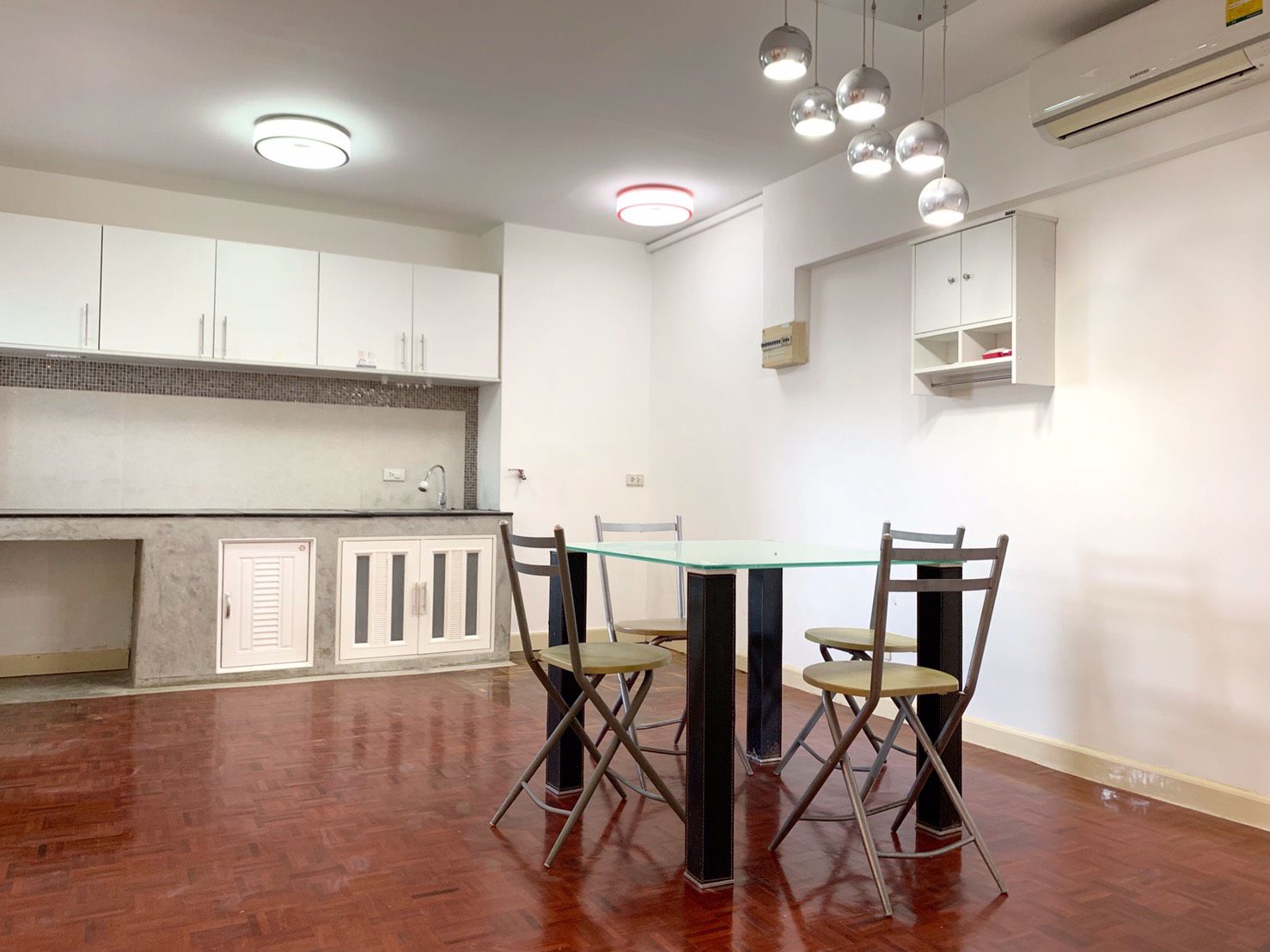 ขายคอนโด-เลควิวเมืองทองธานี-อาคาร-สุพีเรียร์-1-ใกล้ศูนย์แสดงสินค้าอิมแพ็ค-เมืองทองธานี-ปากเกร็ด-นนทบ