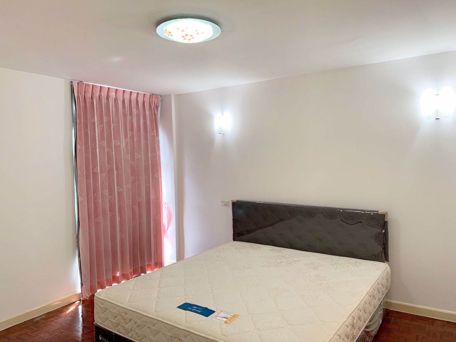 ขายคอนโด-เลควิวเมืองทองธานี-อาคาร-สุพีเรียร์-1-ใกล้ศูนย์แสดงสินค้าอิมแพ็ค-เมืองทองธานี-ปากเกร็ด-นนทบ