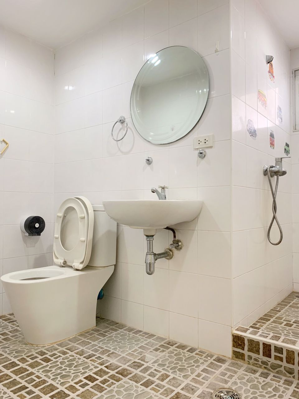 ขายคอนโด-เลควิวเมืองทองธานี-อาคาร-สุพีเรียร์-1-ใกล้ศูนย์แสดงสินค้าอิมแพ็ค-เมืองทองธานี-ปากเกร็ด-นนทบ