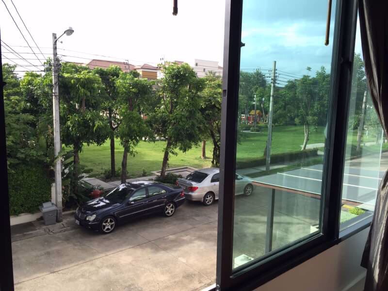 ขายทาวน์โฮม-2ชั้น-the-villa-ย่านรามอินทรา-ใกล้รถไฟฟ้า