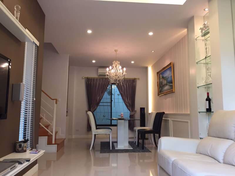 ขายทาวน์โฮม-2ชั้น-the-villa-ย่านรามอินทรา-ใกล้รถไฟฟ้า