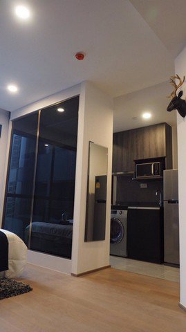 คอนโดใกล้รถไฟฟ้า-mrt-สามย่าน-แอชตัน-จุฬา-สีลม-ห้องสวย-เฟอร์ครบ-พร้อมอยู่-อาคาร-b4-ชั้นที่-2