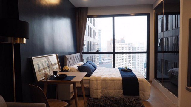 คอนโดใกล้รถไฟฟ้า-mrt-สามย่าน-แอชตัน-จุฬา-สีลม-ห้องสวย-เฟอร์ครบ-พร้อมอยู่-อาคาร-b4-ชั้นที่-2