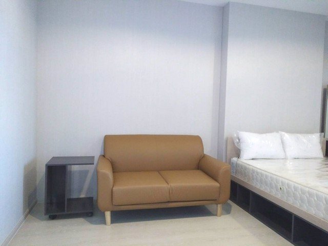 condoติดรถไฟฟ้า-bts-ปู่เจ้า-ideo-sukhumvit-115-ชั้น-12-วิวสระน้ำ