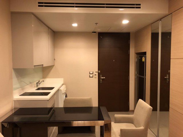 the-address-asoke-ดิ-แอดเดรส-อโศก-ใกล้-สถานีรถไฟฟ้า-mrt-เพชรบุรี-100-เมตร