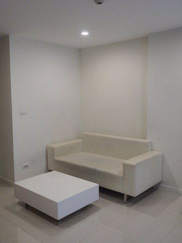 elements-srinakarin-อิลีเม้นท์-ศรีนครินทร์-ห้องสวย-เฟอร์ครบ-พร้อมอยู่-ตึก-2-ชั้นที่-1