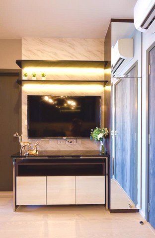 เอลลิโอ-เดล-เนสท์-อุดมสุข-elio-del-nest-udomsuk-อาคาร-c-ชั้น-12a-วิวสวนและสระว่ายน้ำ