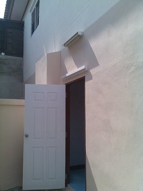 ให้เช่าบ้านทาวน์เฮ้าส์-2-ชั้น-ราคาถูก-24-ตรวพร้อมเข้าอยู่ได้ทันที