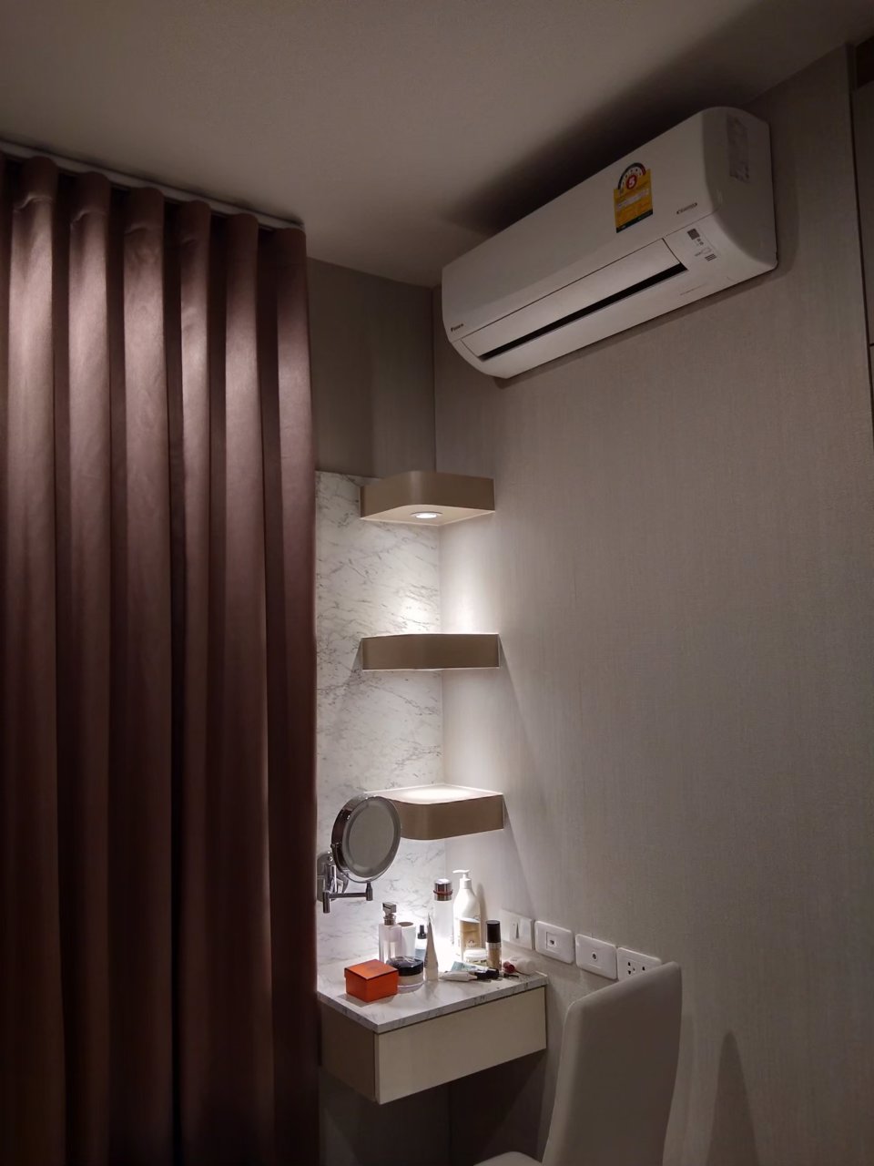 ขาย-คอนโดไอดีโอท่าพระ-อินเตอร์เชนจ์-ชั้น-9-ขนาด-1-ห้องนอน-1-ห้องน้ำ-345-ตรม-ทิศใต้-บิ้วอิน-ตกแต่ง