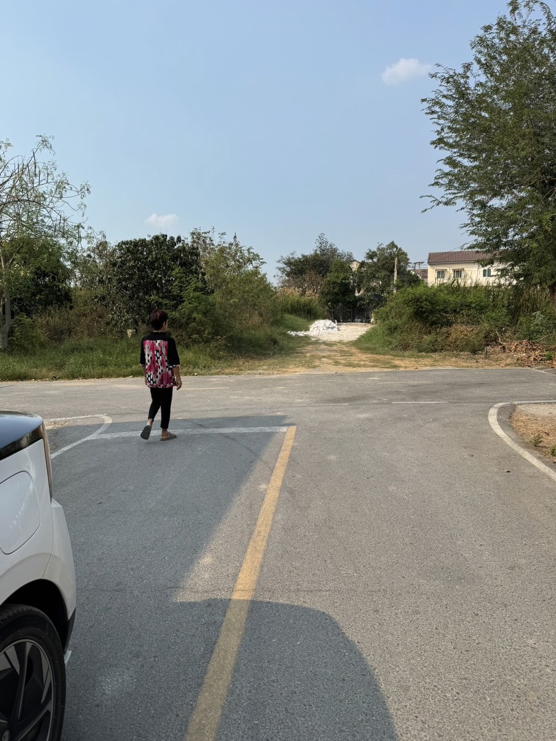 ขายที่ดินหมู่บ้านสมพงษ์-ศาลายา-คลองโยง