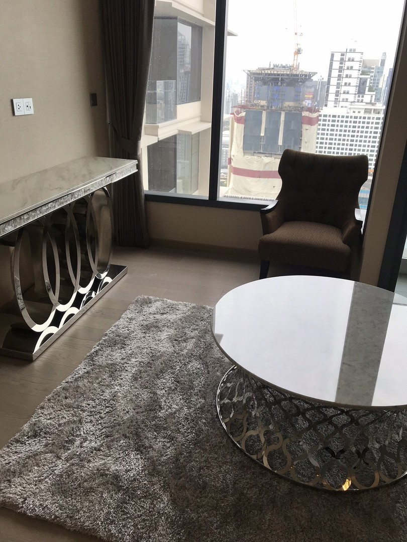 ให้เช่าคอนโด-สิงห์เอสเตท-กลางซอยอโศก