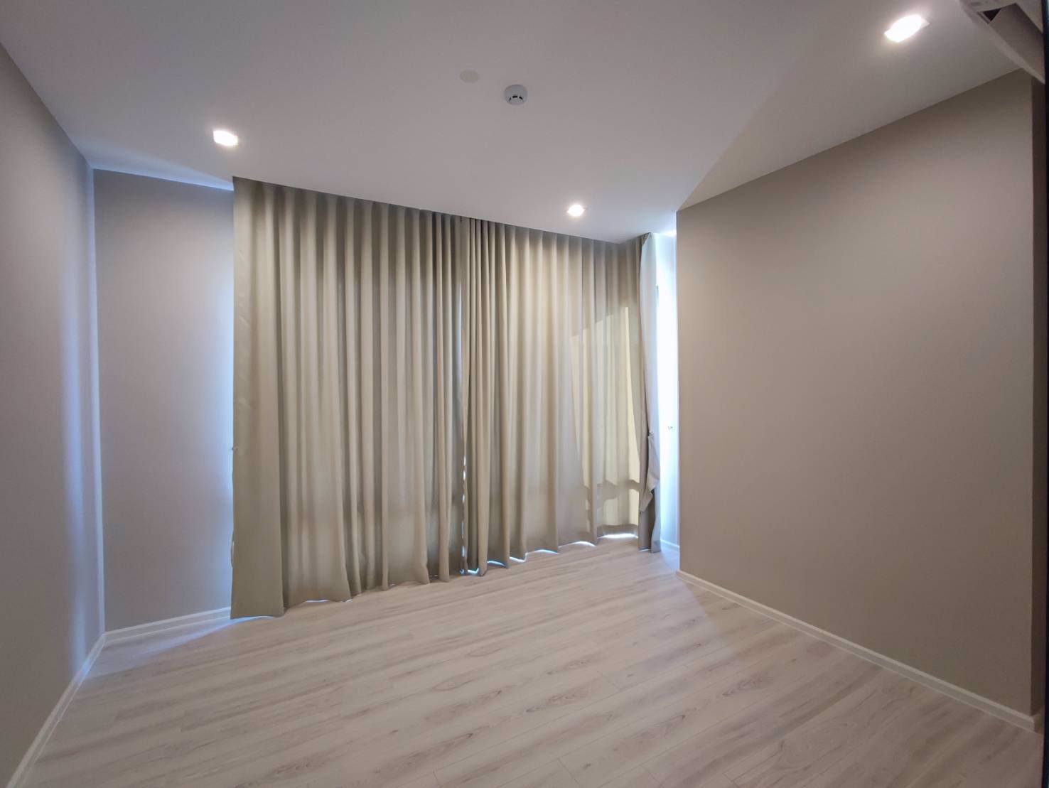 ขายด่วน-คอนโด-เดอะรูม-พญาไท-the-room-phayathai-ขายดาวน์-ราคาขาดทุน-ชั้น-30-