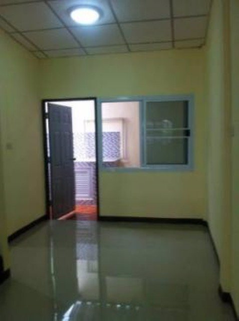 ขาย-หมู่บ้านบัวทอง-2-ทาวน์เฮ้าส์-2-ชั้น-ถนนกาญจนาภิเษก-ตำบลเสาธงหิน-อำเภอบางใหญ่