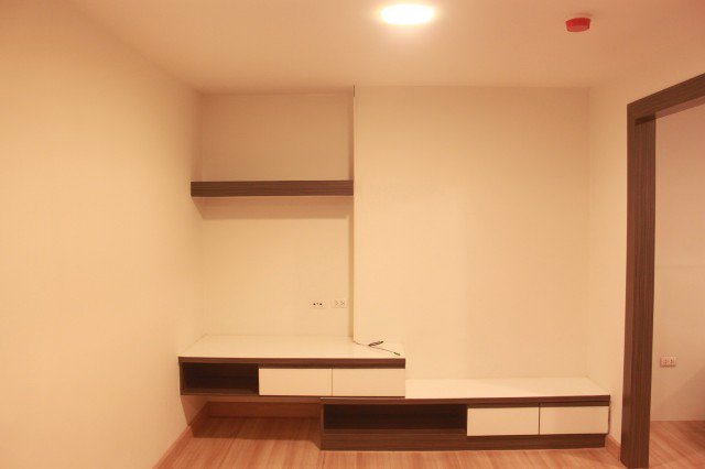 ขาย-คอนโด-หลังห้างแหลมทอง-ลิฟวิ่ง-อเวนิว-บางแสน-living-avenue-bangsaen