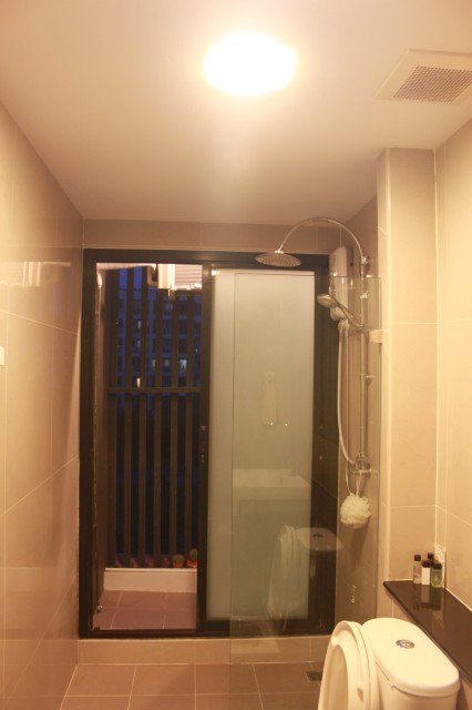 ขาย-คอนโด-หลังห้างแหลมทอง-ลิฟวิ่ง-อเวนิว-บางแสน-living-avenue-bangsaen