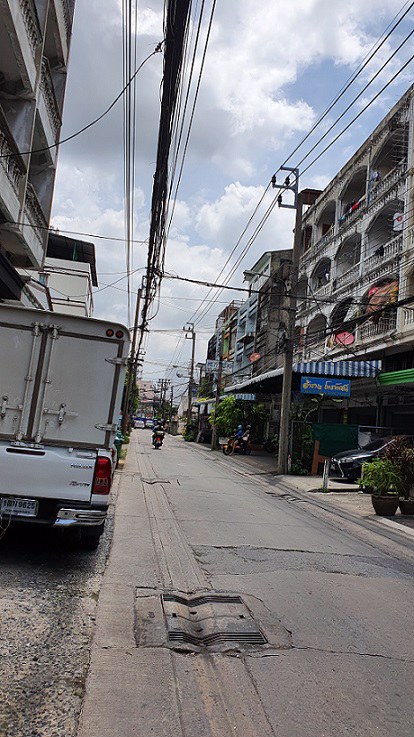 ให้เช่าอาคารพาณิชย์-ซอย-อุดมสุข-42-บางนา