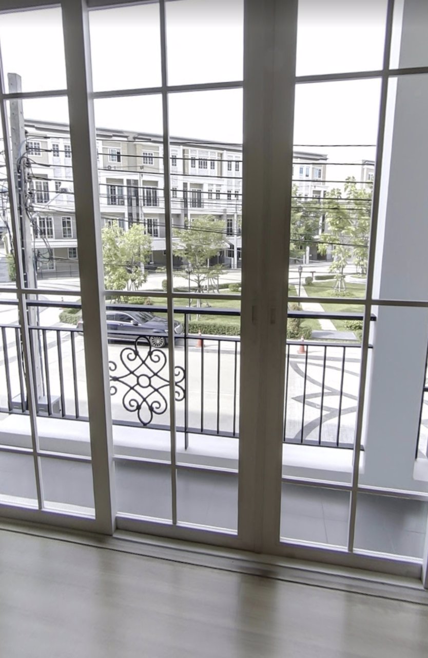 ขาย-โฮมออฟฟิศ-masterbts-udomsuk-4ชั้น-3นอน-5น้ำ-ถนน-อุดมสุข-บางนา