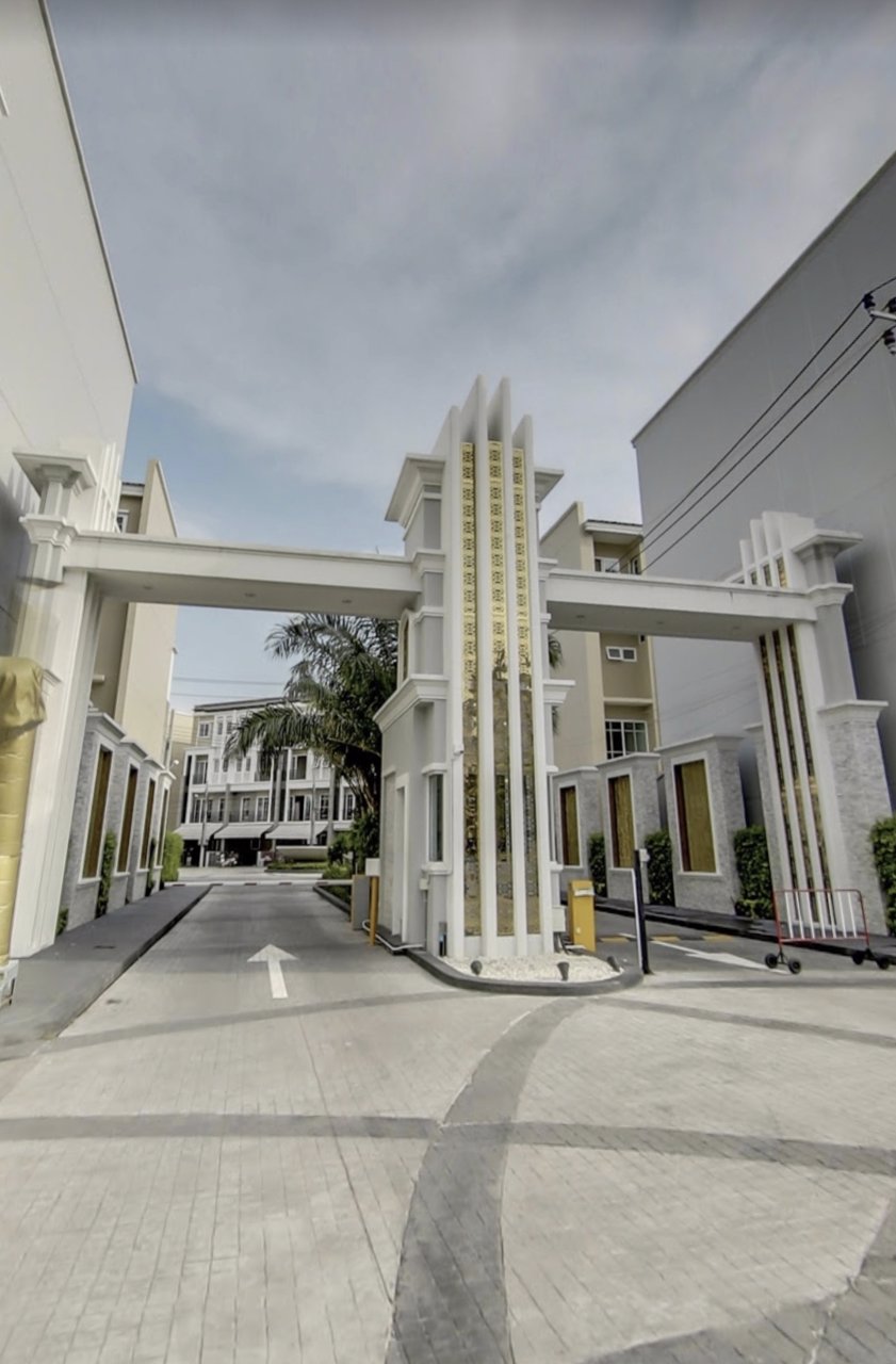 ขาย-โฮมออฟฟิศ-masterbts-udomsuk-4ชั้น-3นอน-5น้ำ-ถนน-อุดมสุข-บางนา