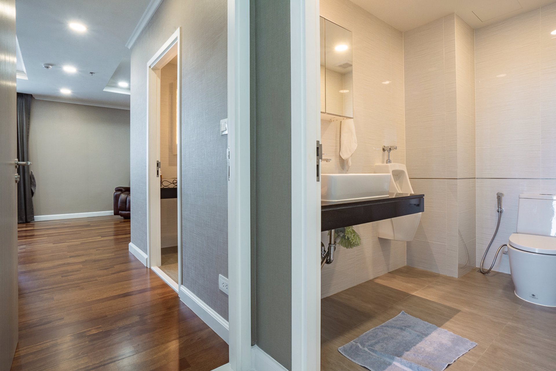 ขายคอนโดขนาดพิเศษ-the-metropolis-samrong