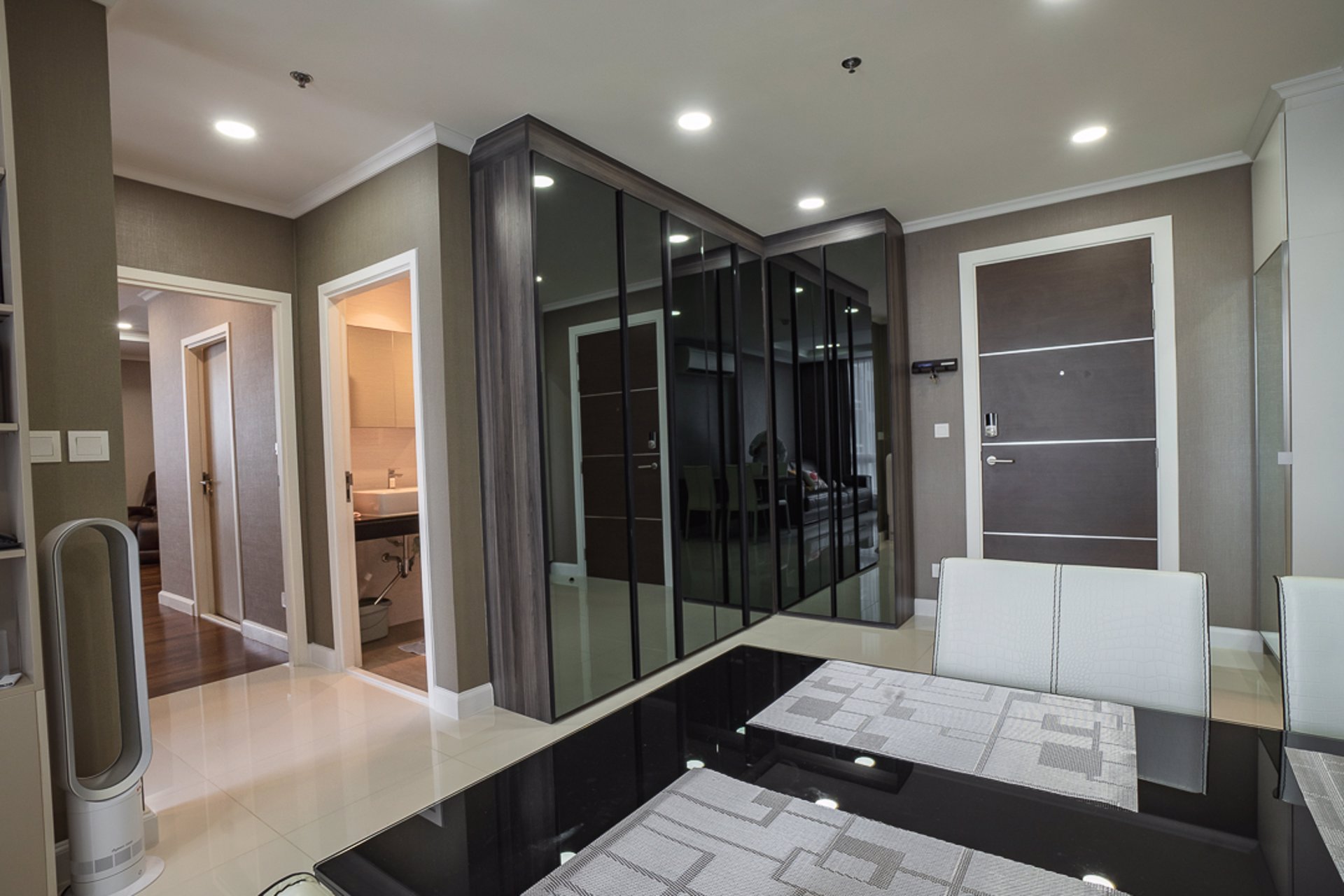 ขายคอนโดขนาดพิเศษ-the-metropolis-samrong