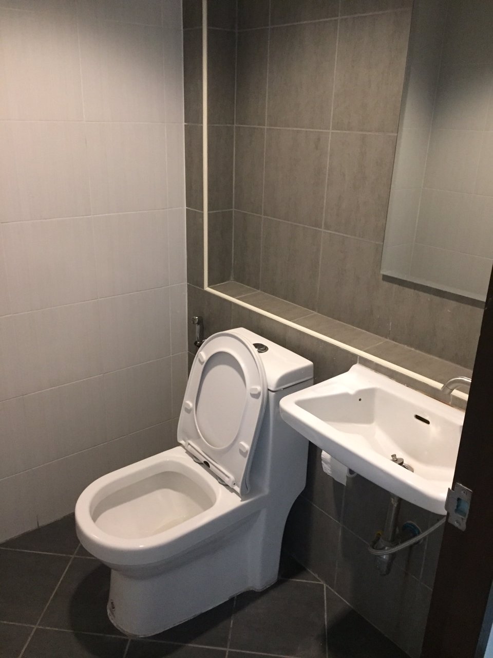 ขาย-เช่า-ทาว์โฮม-อารดาวิลล์-นาป่า-ดอนหัวฬ่อ-สะอาด-สะดวกสบาย-เดิมทางง่าย