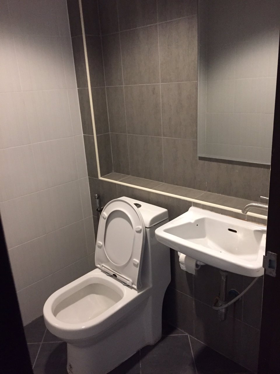 ขาย-เช่า-ทาว์โฮม-อารดาวิลล์-นาป่า-ดอนหัวฬ่อ-สะอาด-สะดวกสบาย-เดิมทางง่าย