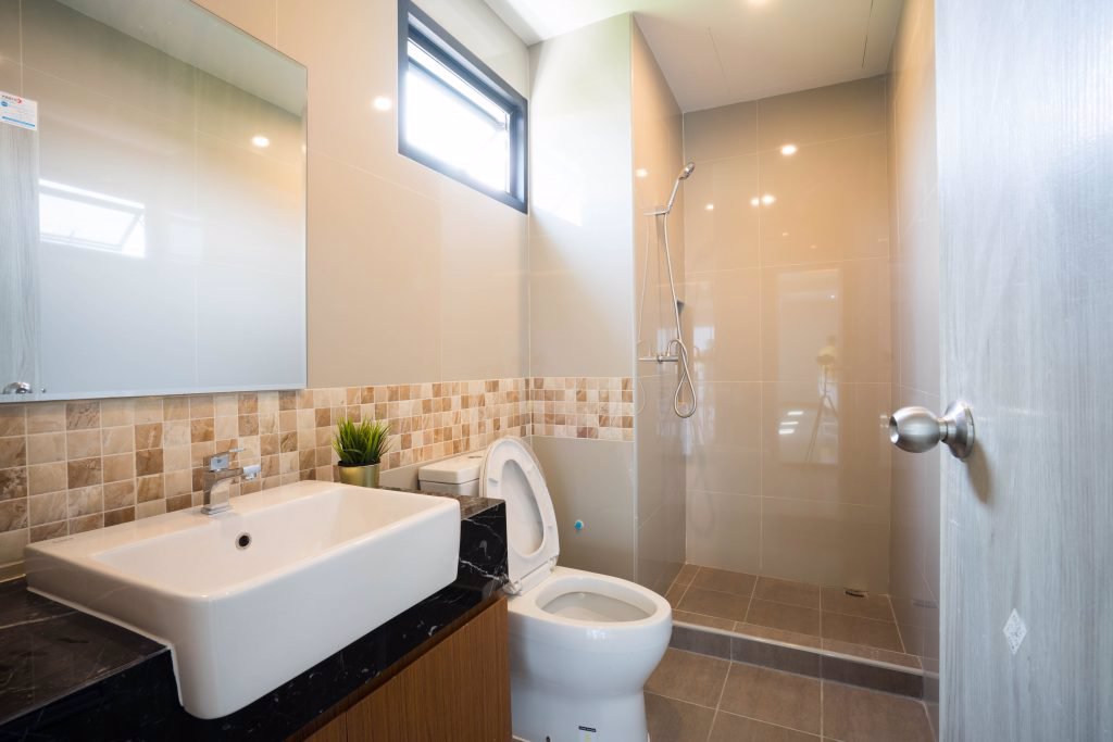 ขาย-เช่า-โฮมออฟฟิศ-4-ชั้นติดถนนอ่อนนุช-ตัดใหม่พัฒนาการ-โครงการ-upper-onnut-2ห้องสุดท้าย-