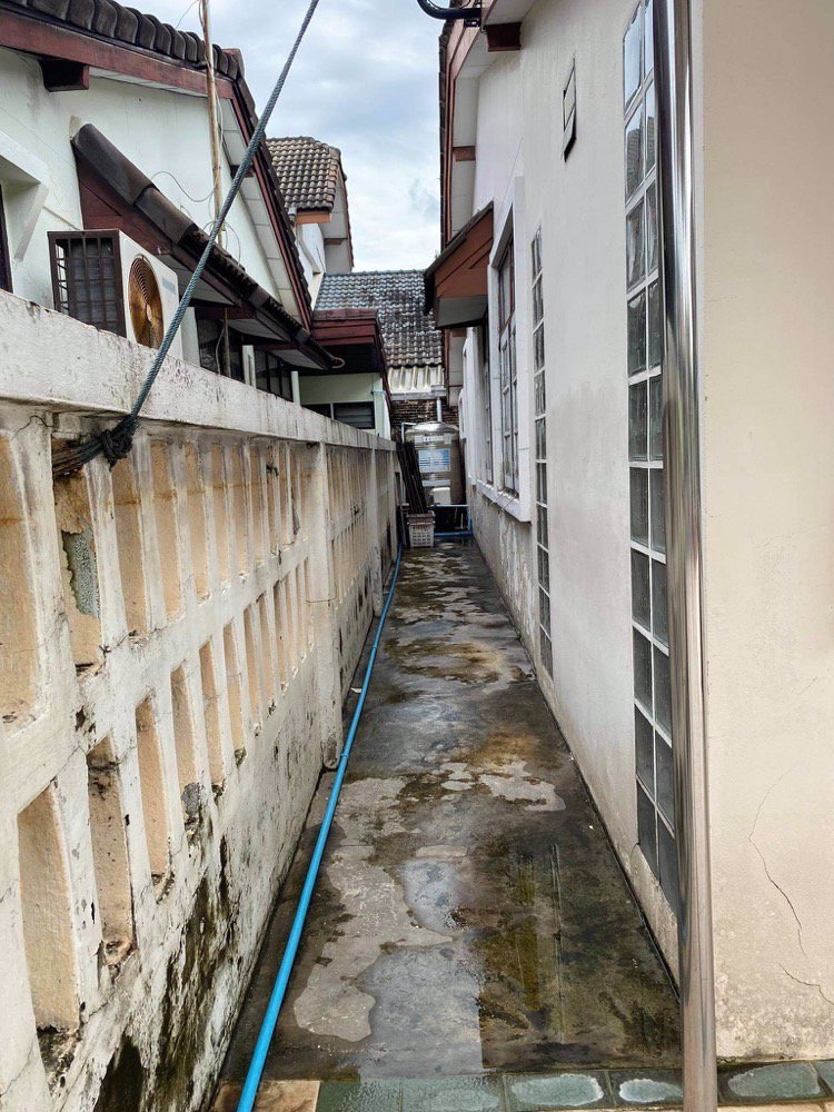 ขายด่วน-มสีวลี-บ้านเดี่ยว-60ตารางวา-ติดตลาดสี่มุมเมือง-0818684966