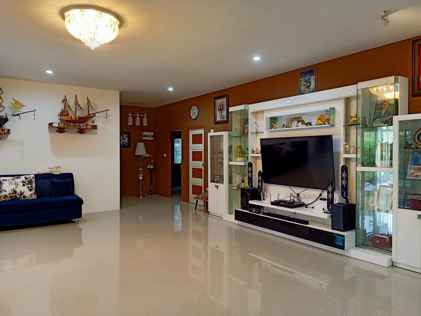 ขายบ้านพร้อมที่ดิน-เนื้อที่-160-ตารางวา-3-ห้องนอน-3-ห้องน้ำ-มีพื้นที่รอบบ้าน-มีสวนนั่งเล่น-พร้อมโฉน