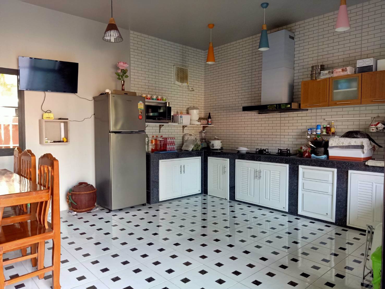 ขายบ้านพร้อมที่ดิน-เนื้อที่-160-ตารางวา-3-ห้องนอน-3-ห้องน้ำ-มีพื้นที่รอบบ้าน-มีสวนนั่งเล่น-พร้อมโฉน