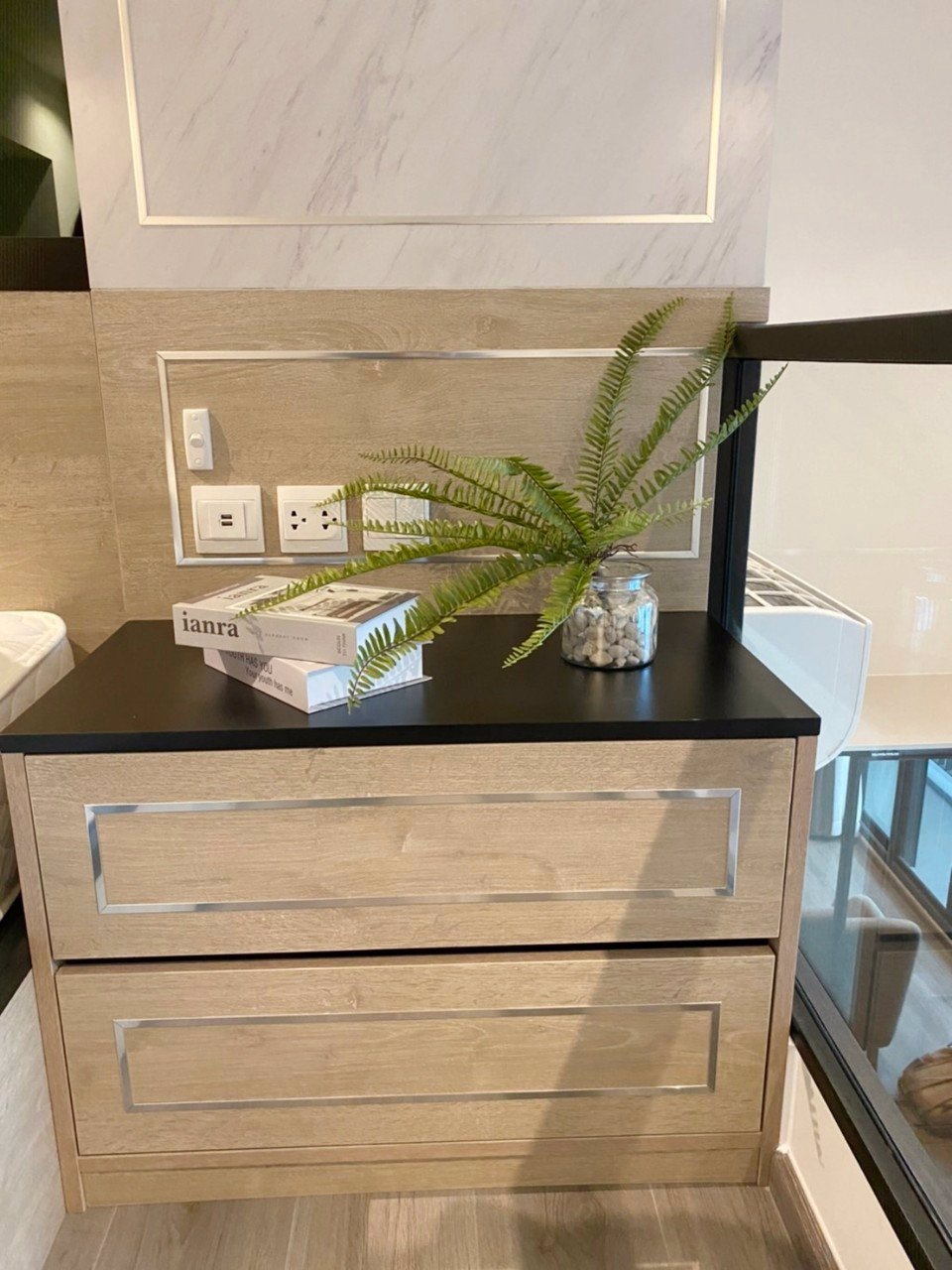 ให้เช่าคอนโด-เดอะรีเซิร์ฟ-พหล-ประดิพัทธ์-ติด-bts-สะพานควาย-ห้องเพดานสูง