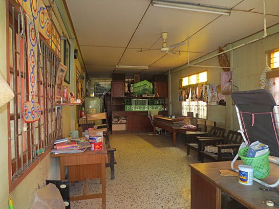 ขายด่วน-ที่ดินพร้อมสิ่งปลูกสร้าง-บ้านครึ่งตึกครึ่งไม้-2-ชั้น-ติดถนนโพธิ์การ้อง-เนื้อที่-63-ตรว