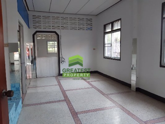 ขายด่วน-บ้านเดี่ยวชั้นเดียว-โคกเคียน-เมืองนราธิวาส-เนื้อที่-51-ตรว-ทำเลดี-เหมาะพักอาศัย-ร้านค้า