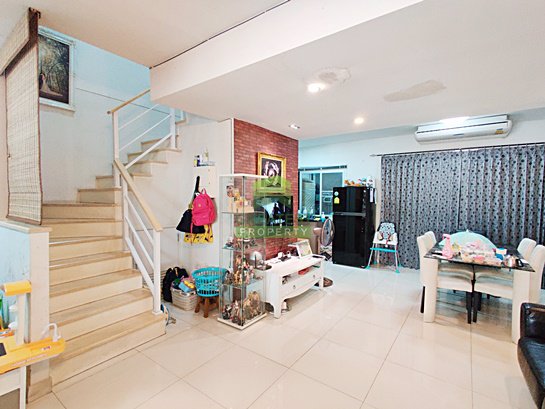 หมู่บ้าน-เดอะ-คอนเนค-ทางด่วน-วัชรพล-ขายด่วน-ทาวน์โฮม-2-ชั้น-เนื้อที่-21-ตรว-ต่อเติมเต็ม-3-ห้องนอน