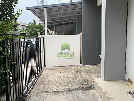 หมู่บ้าน-ไลโอนอฟ-ดอนเมือง-แจ้งวัฒนะ-ขายด่วน-ทาวน์โฮม-2-ชั้น-เนื้อที่-1730-ตรว-ซอย-ช่างอากาศอุทิศ13