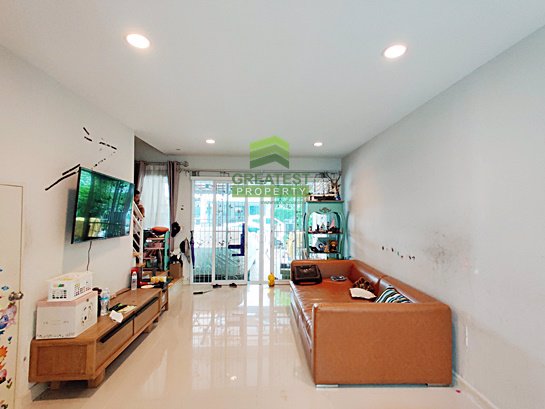 บ้านกลางเมือง-รัชดา-36-ซอย-เสือใหญ่อุทิศ-ขายด่วน-ทาวน์โฮม-3-ชั้น-เนื้อที่-2940-ตรว-แปลงริม-ทำเลดี