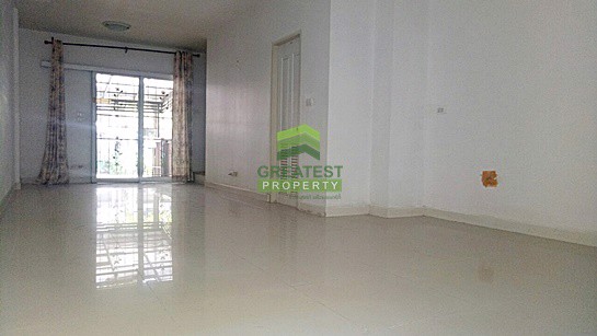 หมู่บ้าน-บาหลี-บีช-ฉะเชิงเทรา-bali-beach-ขายด่วน-ทาวน์เฮ้าส์-2-ชั้น-เนื้อที่-18-ตรว-พร้อมอยู่