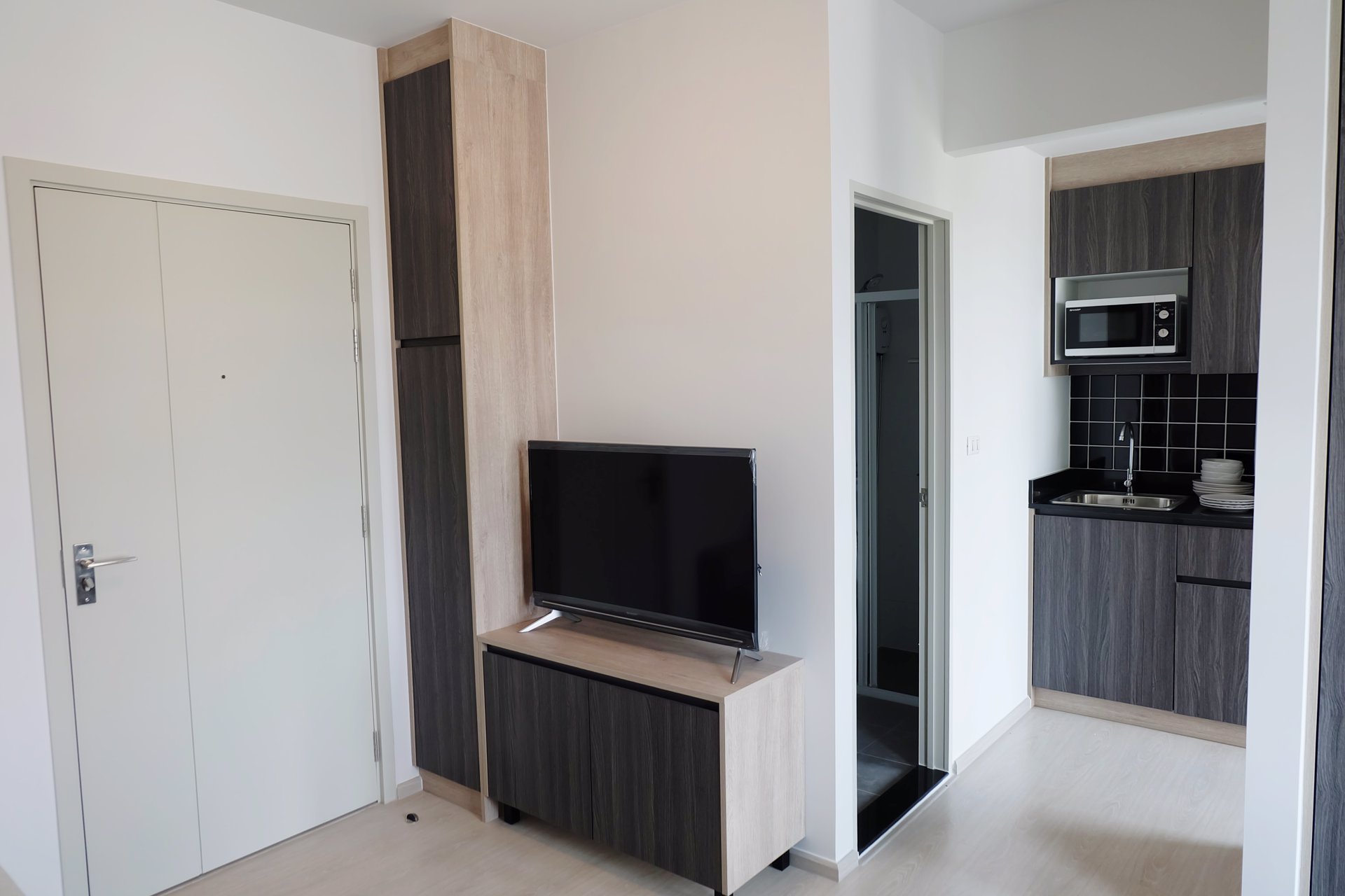 ให้เช่าคอนโด-ยูนิโอ-สุขุมวิท-72-สตูดิโอ-1-ห้องน้ำ-พร้อมห้องครัว-ใกล้bts-ชั้น-5-เฟอร์ใหม่ครบ