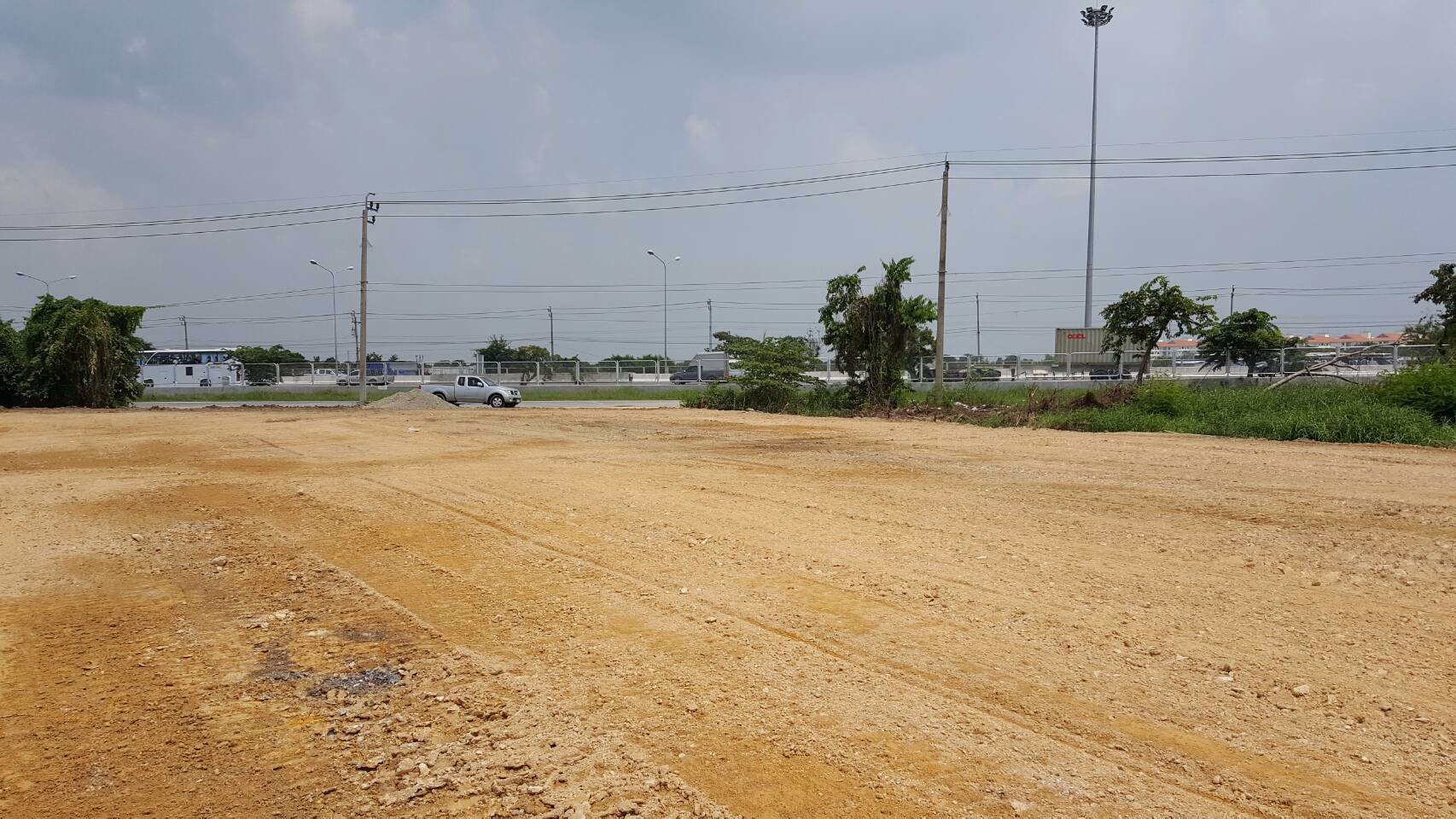 ขายที่ดินถมแล้ว-570-ตรว-เลียบมอเตอร์เวย์-แขวงทับยาว-เขตลาดกระบัง-ใกล้สนามบินสุวรรณภูมิ