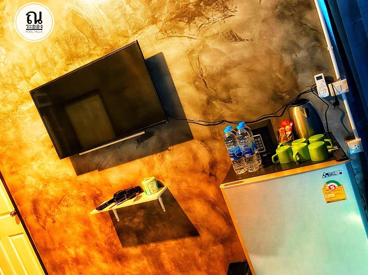 ให้เช่ากิจการ-pool-villa-สร้างใหม่-style-loft-จระยอง