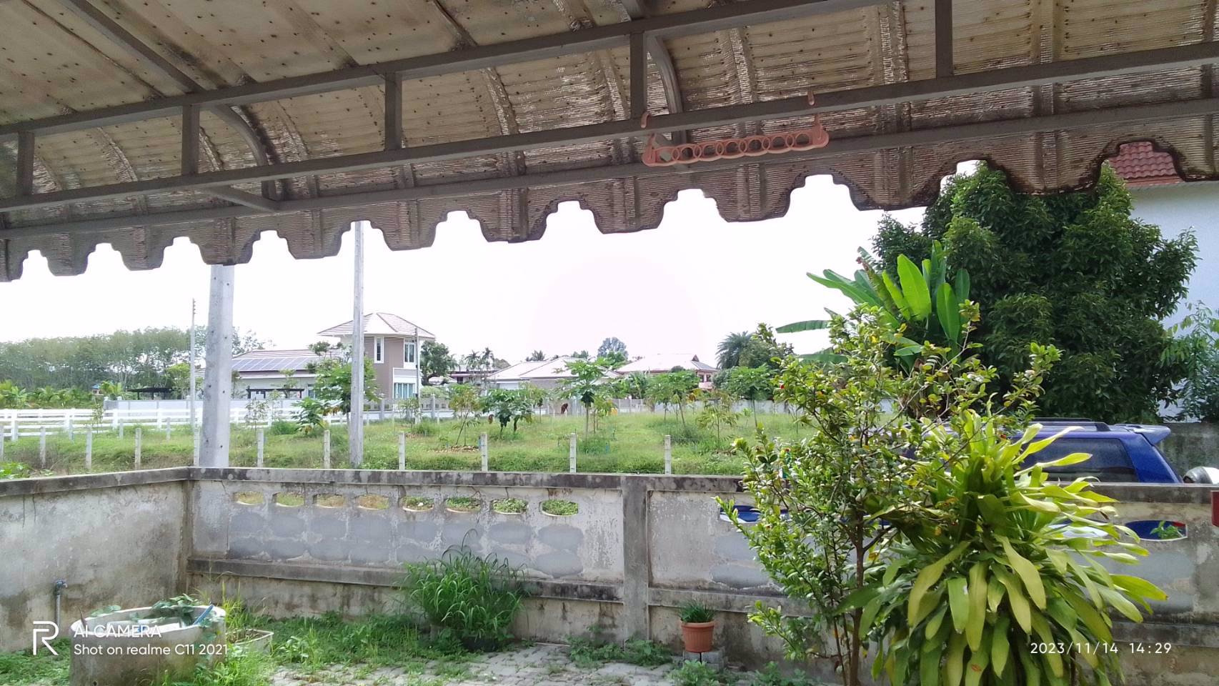 ขายบ้านสองชั้น-สามห้องนอน-สองห้องน้ำ