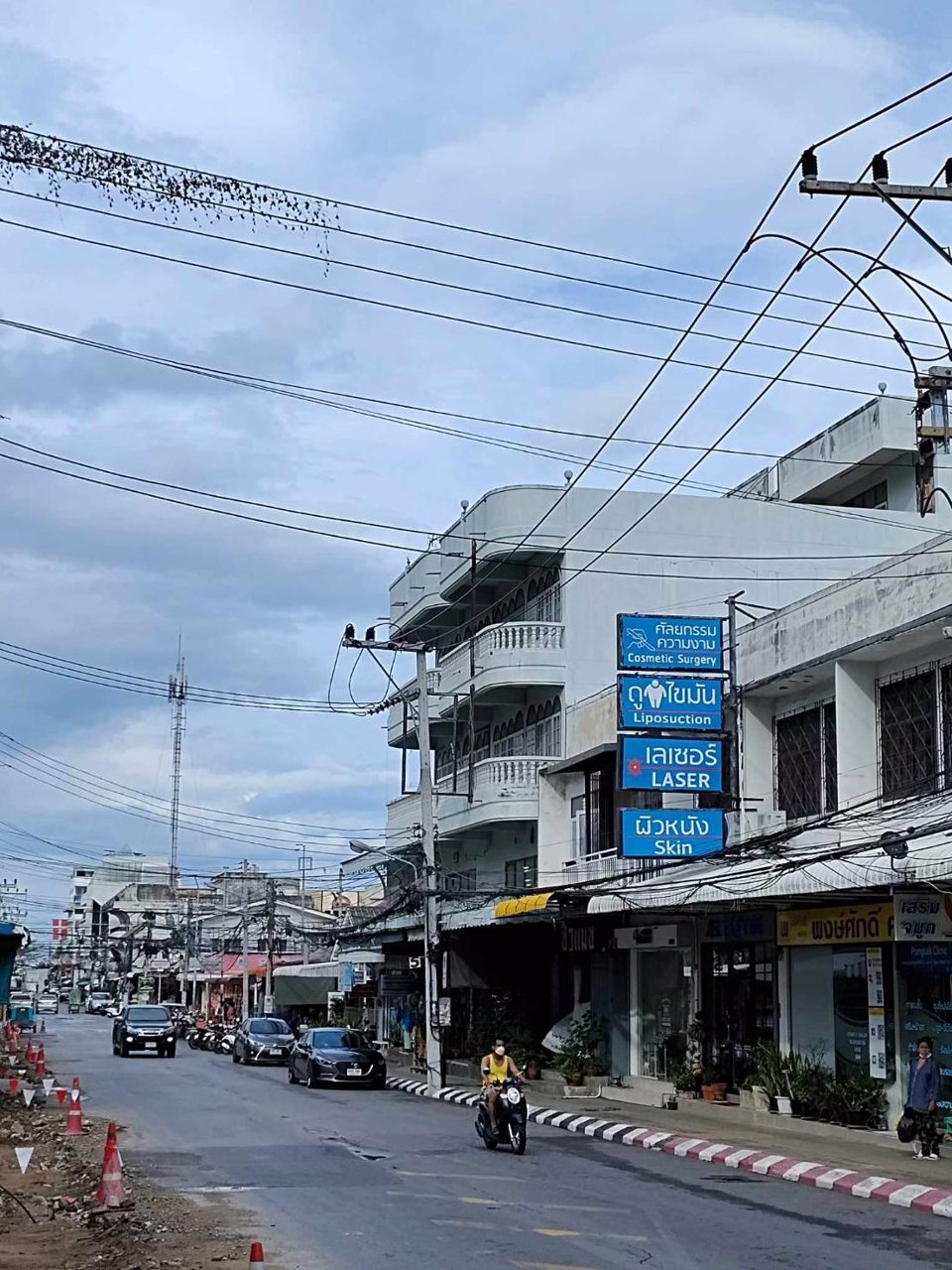 ขายอาคารพาณิชย์-2ชั้น-2ห้อง-ขนาดกว้าง8เมตร