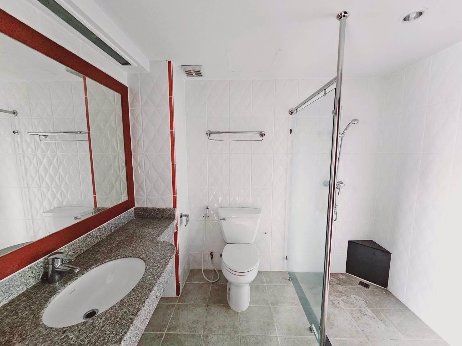 ขายขาดทุนโรงแรมที่พัทยา-โรงแรมถนนสุขุมวิทพัทยา-46ห่างหาดพัทยา2กม