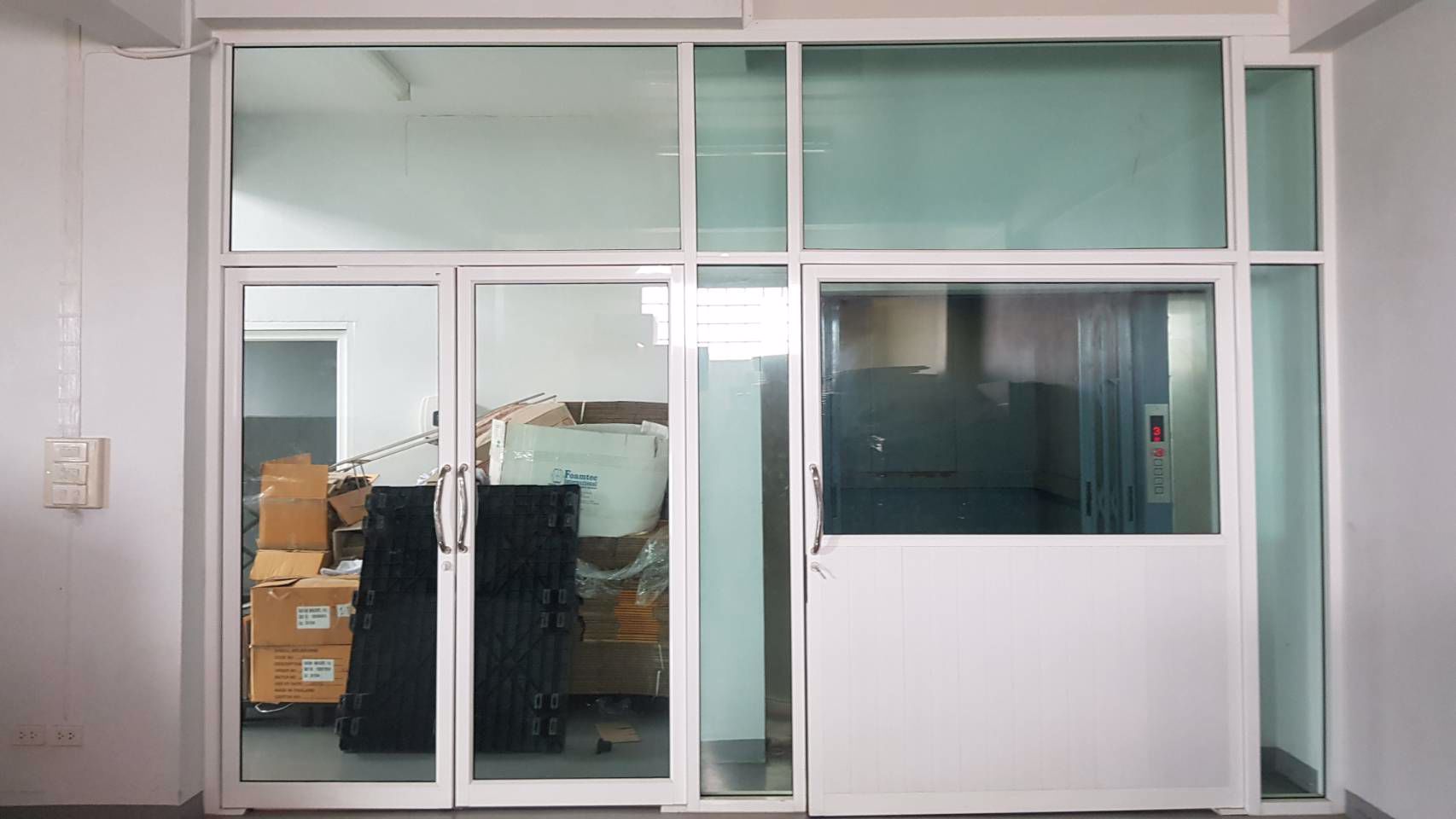 ขายอาคาร-5ชั้น-ถศรีนครินทร์-ซอย9-ทำเลดี-ใกล้มอเตอร์เวย์-airport-link-ขาย-16-ล้าน-โทร-093-9594717