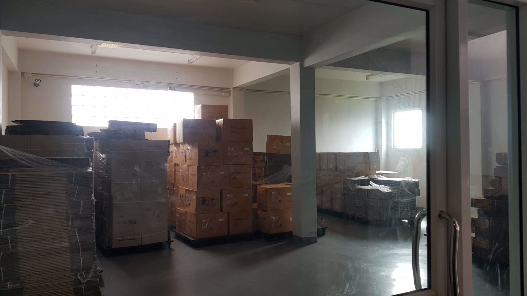 ขายอาคาร-5ชั้น-ถศรีนครินทร์-ซอย9-ทำเลดี-ใกล้มอเตอร์เวย์-airport-link-ขาย-16-ล้าน-โทร-093-9594717