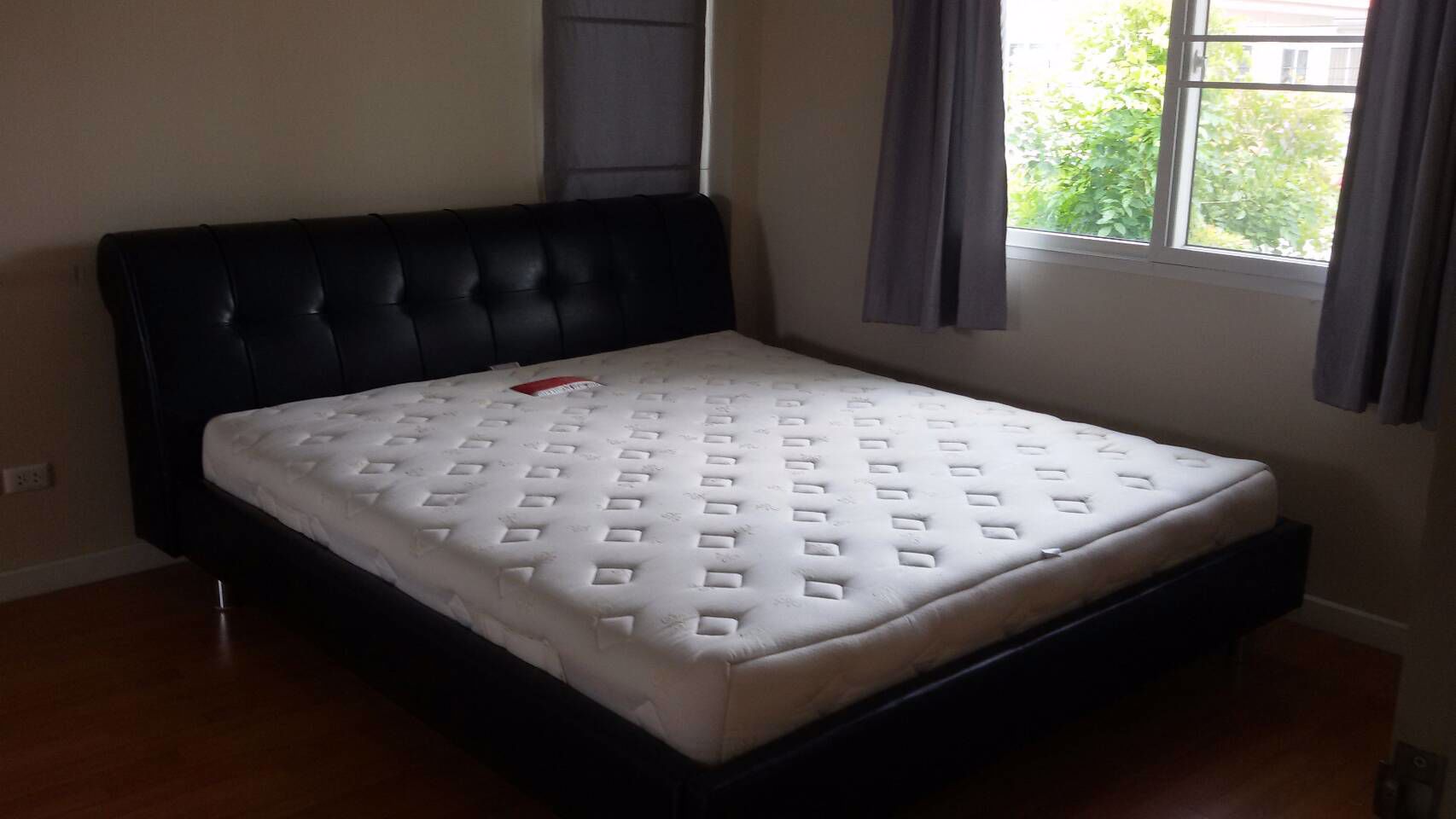 ให้เช่าบ้านเดี่ยว-มเพอร์เฟคเพลส-ลาดกระบัง-2-ชั้น-3-นอน-ใกล้สนามบิน-เช่า-26000บ-ด-โทร-093-9594717