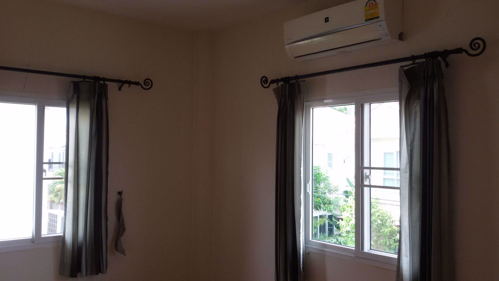 ให้เช่าบ้านเดี่ยว-มเพอร์เฟคเพลส-ลาดกระบัง-2-ชั้น-3-นอน-ใกล้สนามบิน-เช่า-26000บ-ด-โทร-093-9594717