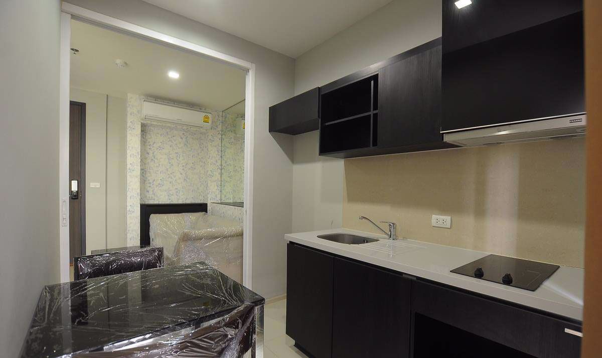 ให้เช่าคอนโดริทึ่ม-ถสุขุมวิท44-1-ติด-bts-พระโขนง-1-นอน-พร้อมเฟอร์-เช่า-24000-บ-ด-โทร-093-9594717