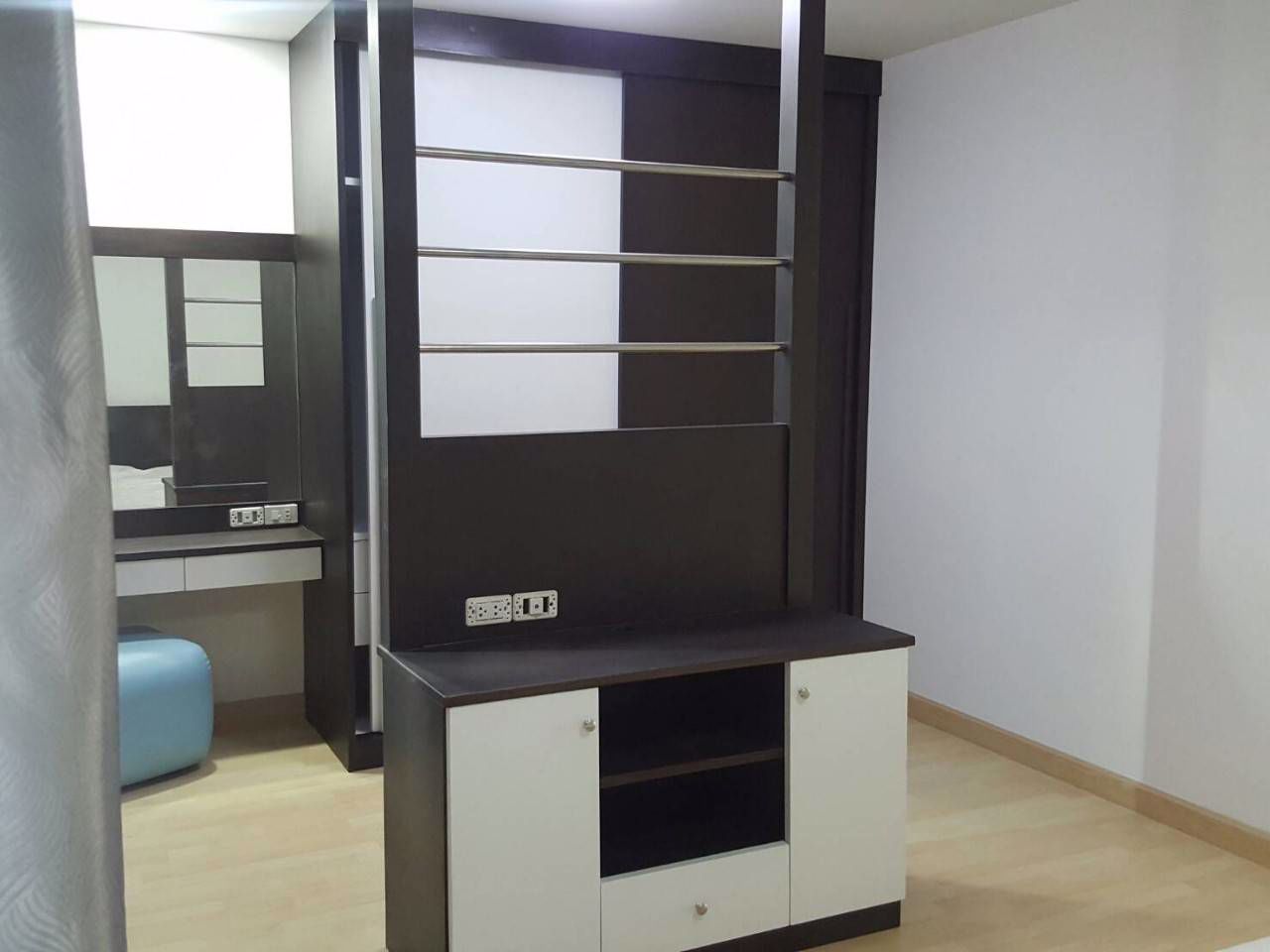 ให้เช่าทาวเฮ้าส์-2ชั้น-มเดอะคอนเนค-ถพัฒนาการ38-3นอน-พร้อมเฟอร์-เช่า-25000-บ-ด-โทร-093-9594717