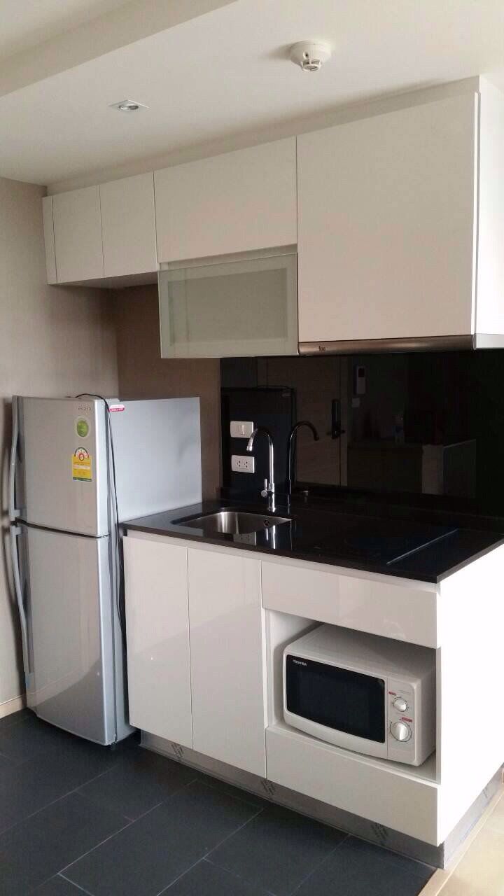 ให้เช่าคอนโดคลาสสีลม-ถนนสีลม-1-ห้องนอน-เฟอร์ครบ-เช่า-22000บ-ด-โทร-093-9594717